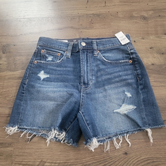 GAP Pants - Gap Denim Shorts size 26